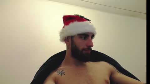 Snapshot of kingkarlos_ chatting on December 24, 2024, 5:34 pm KingKarlos online show from December 24, 2024, 5:34 pm