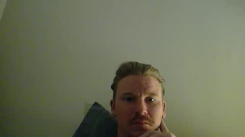 Kinglegg online show from January 1, 2025, 8:35 am