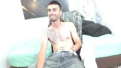 Snapshot of kingoftemptation chatting on March 5, 2026, 3:13 am KING online show from March 5, 2026, 3:13 am