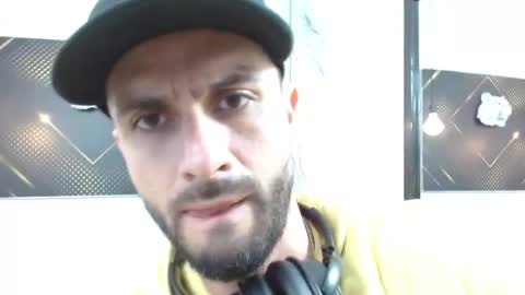 Snapshot of kingoftemptation chatting on April 5, 2026, 3:15 am KING online show from April 5, 2026, 3:15 am