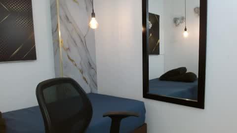 Snapshot of kingoftemptation chatting on April 8, 2026, 3:17 am KING online show from April 8, 2026, 3:17 am