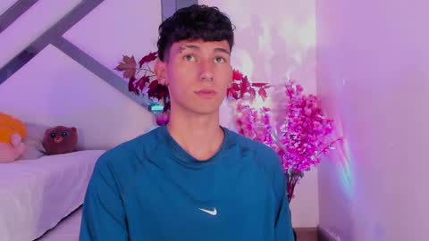  A L E X  online show from January 13, 2025, 10:03 pm