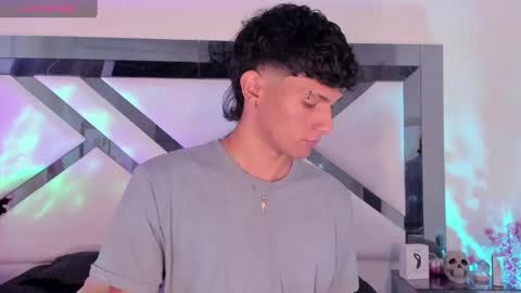  A L E X  online show from January 26, 2025, 5:02 am