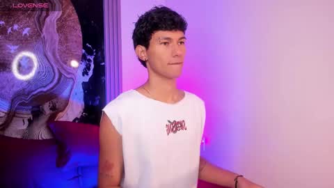  A L E X  online show from December 2, 2025, 9:36 am