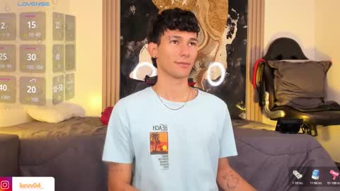  A L E X  online show from December 19, 2025, 3:46 am