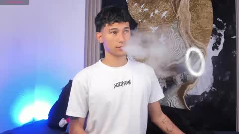  A L E X  online show from April 25, 2026, 6:38 am