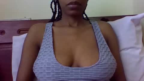 Rena-sexy online show from May 7, 2026, 8:42 am