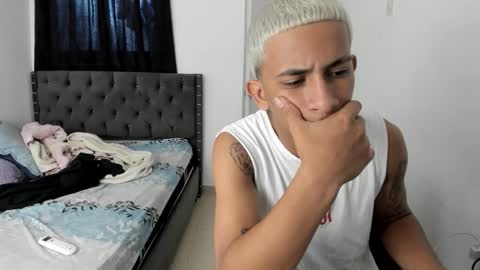 DOMINANT ALPHA KINGS online show from November 24, 2025, 6:40 pm