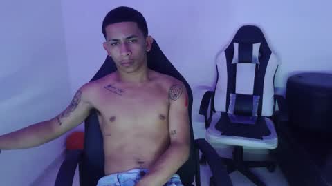 DOMINANT ALPHA KINGS online show from February 20, 2026, 7:58 pm