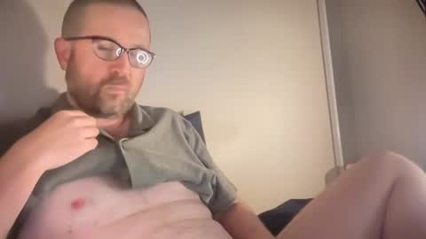 Snapshot of kingsizetease chatting on July 20, 2026, 10:18 am kingsizetease online show from July 20, 2026, 10:18 am