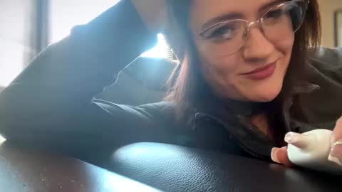 Kinkbitch online show from January 22, 2025, 8:49 pm