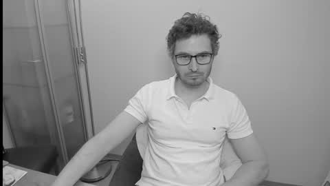 Snapshot of kinksubbydubby chatting on October 28, 2025, 6:21 pm kinksubbydubby online show from October 28, 2025, 6:21 pm