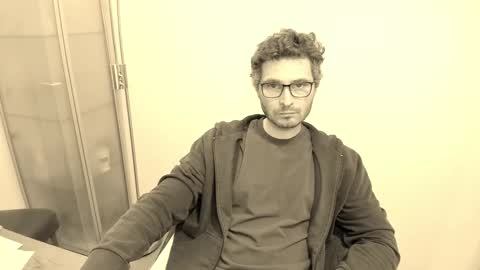 Snapshot of kinksubbydubby chatting on October 30, 2025, 9:15 pm kinksubbydubby online show from October 30, 2025, 9:15 pm