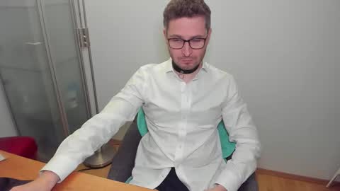 kinksubbydubby online show from December 16, 2025, 6:35 pm