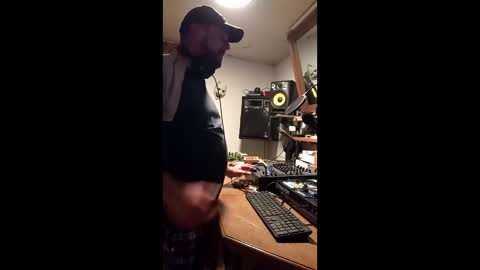 Snapshot of kinky_413x chatting on March 8, 2026, 7:39 pm kinky_413x online show from March 8, 2026, 7:39 pm