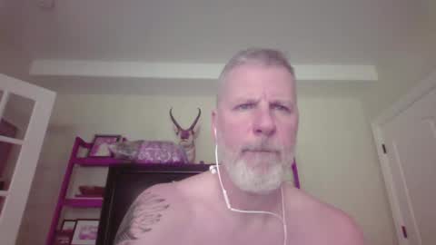 Snapshot of kinky_keven chatting on September 22, 2025, 5:37 pm kinky_keven online show from September 22, 2025, 5:37 pm