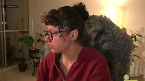 Mary your fav curly girl online show from February 20, 2026, 11:27 pm