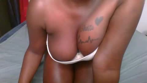 kinky_roey online show from December 15, 2025, 10:03 pm