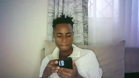 Snapshot of kinkybby_ chatting on January 4, 2025, 11:43 am kinkybby_ online show from January 4, 2025, 11:43 am