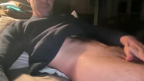 Snapshot of kinkyboyy31 chatting on November 17, 2025, 12:05 am M online show from November 17, 2025, 12:05 am