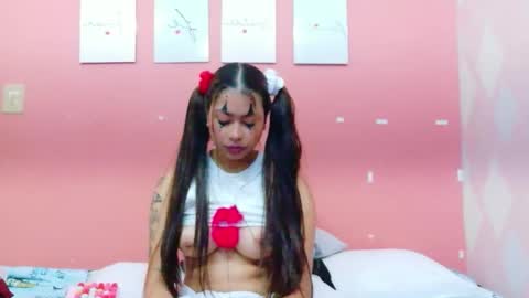 Snapshot of kinkycutegirll chatting on October 31, 2025, 1:56 pm kinkycutegirll online show from October 31, 2025, 1:56 pm