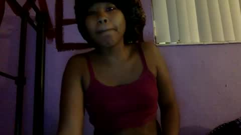 Snapshot of kinkykittee chatting on February 27, 2026, 6:13 am Bunniii online show from February 27, 2026, 6:13 am