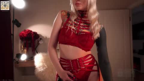 Snapshot of kinkylina_ chatting on May 24, 2026, 3:06 pm kinkylina_ online show from May 24, 2026, 3:06 pm