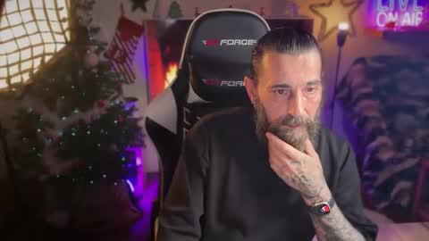 kinkyrusty online show from December 15, 2025, 8:24 pm