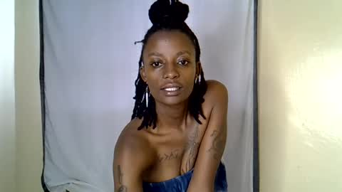 Snapshot of kinkyskyy chatting on June 23, 2026, 7:17 am kinkyskyy online show from June 23, 2026, 7:17 am