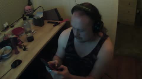 Snapshot of kinkysoup chatting on January 21, 2025, 2:33 am kinkysoup online show from January 21, 2025, 2:33 am