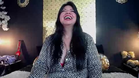 kinkyy_mom online show from November 14, 2025, 3:11 pm