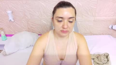 kinkyy_redhead online show from May 27, 2026, 11:18 am