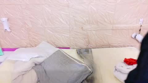 kinkyy_redhead online show from June 8, 2026, 12:49 pm