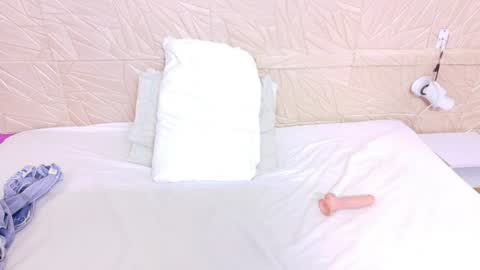 kinkyy_redhead online show from June 27, 2026, 12:22 pm