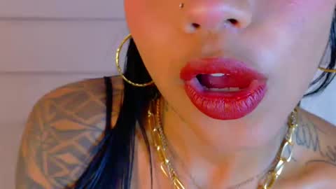 KiO online show from November 9, 2025, 3:16 am