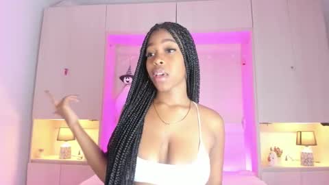 Snapshot of kiomarabaker chatting on October 11, 2025, 12:47 pm M A R A online show from October 11, 2025, 12:47 pm