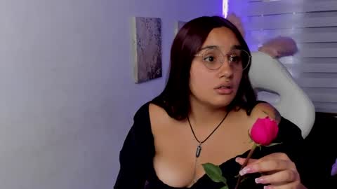 kir_ely online show from June 12, 2026, 7:24 pm