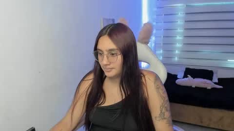 kir_ely online show from July 21, 2026, 7:16 pm