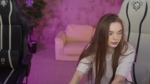 Sweet girls online show from February 11, 2025, 9:56 pm