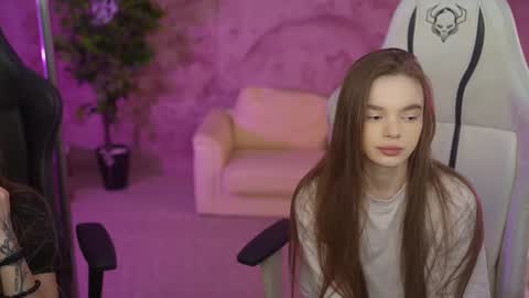 Sweet girls online show from February 12, 2025, 12:58 am