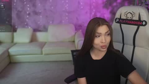 Sweet girls online show from June 27, 2026, 12:22 pm