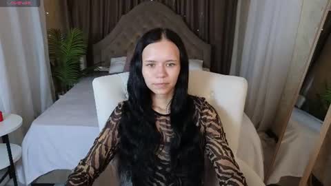 kira_bliss_ online show from July 8, 2026, 1:32 am
