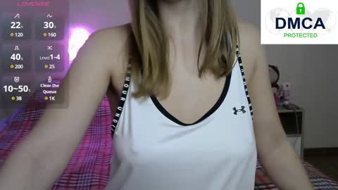 Snapshot of kira_blonde_angel chatting on February 18, 2025, 3:54 pm Kira online show from February 18, 2025, 3:54 pm