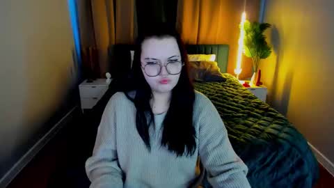 kira online show from March 4, 2026, 1:22 am