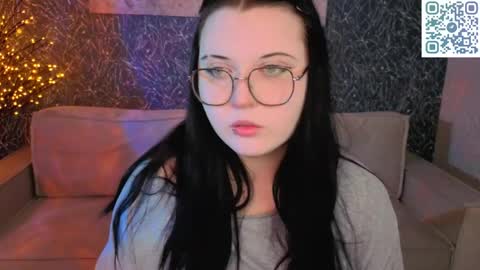 kira online show from May 1, 2026, 12:59 am