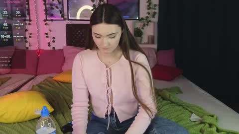 Snapshot of kira_jin chatting on February 22, 2025, 2:30 pm kira_jin online show from February 22, 2025, 2:30 pm