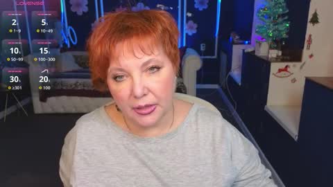 Kira Kennet online show from December 19, 2025, 1:18 pm