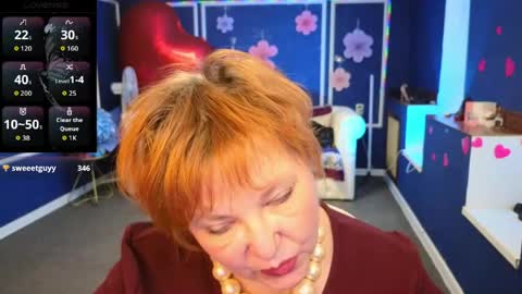 Kira Kennet online show from April 15, 2026, 8:10 am