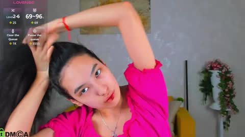 Aura online show from February 4, 2026, 3:12 am