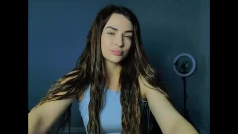 Snapshot of kira_love1 chatting on April 17, 2026, 8:50 am Kira love1 online show from April 17, 2026, 8:50 am